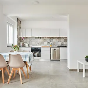  Apartament Ivana